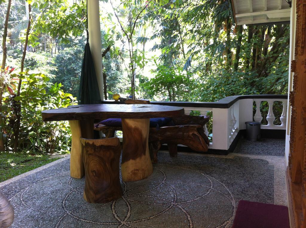Hotel White Lotus Oasis Ubud Esterno foto
