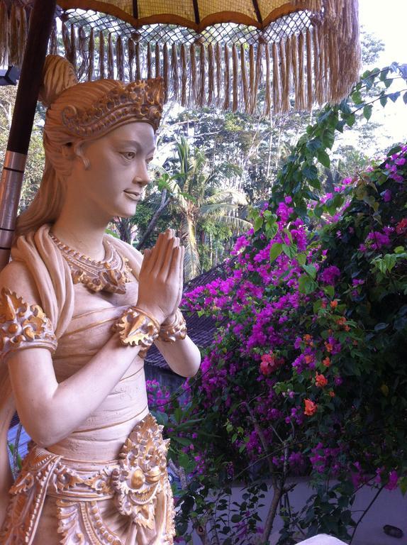 Hotel White Lotus Oasis Ubud Esterno foto